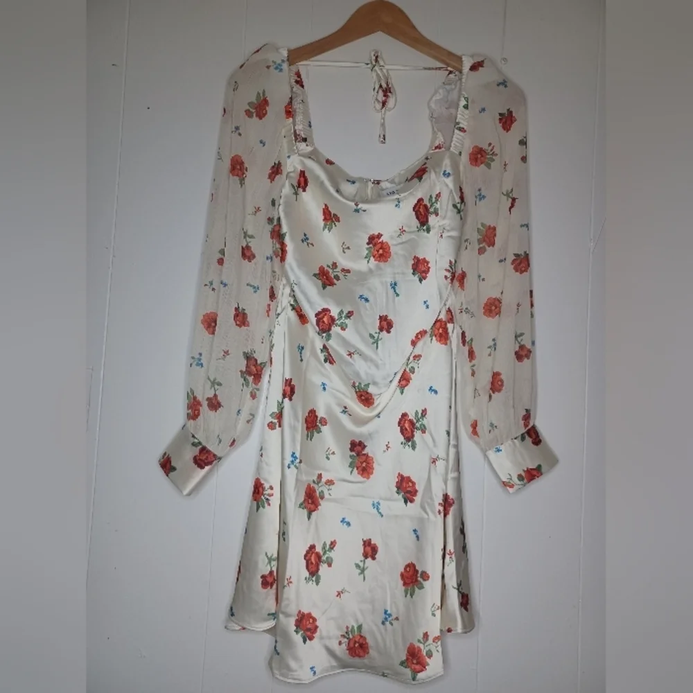 WeWoreWhat chic long